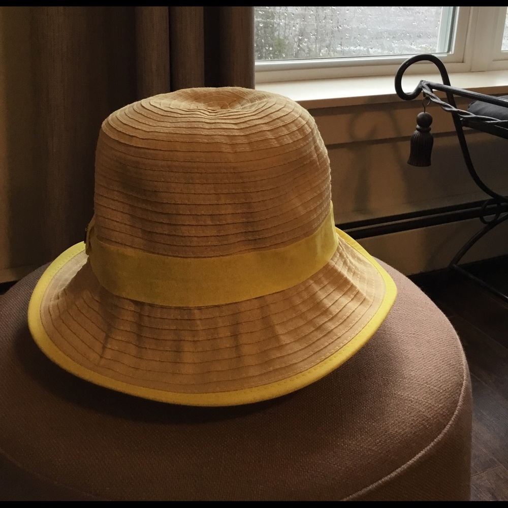 Calvin Klein Sun/Beach Hat